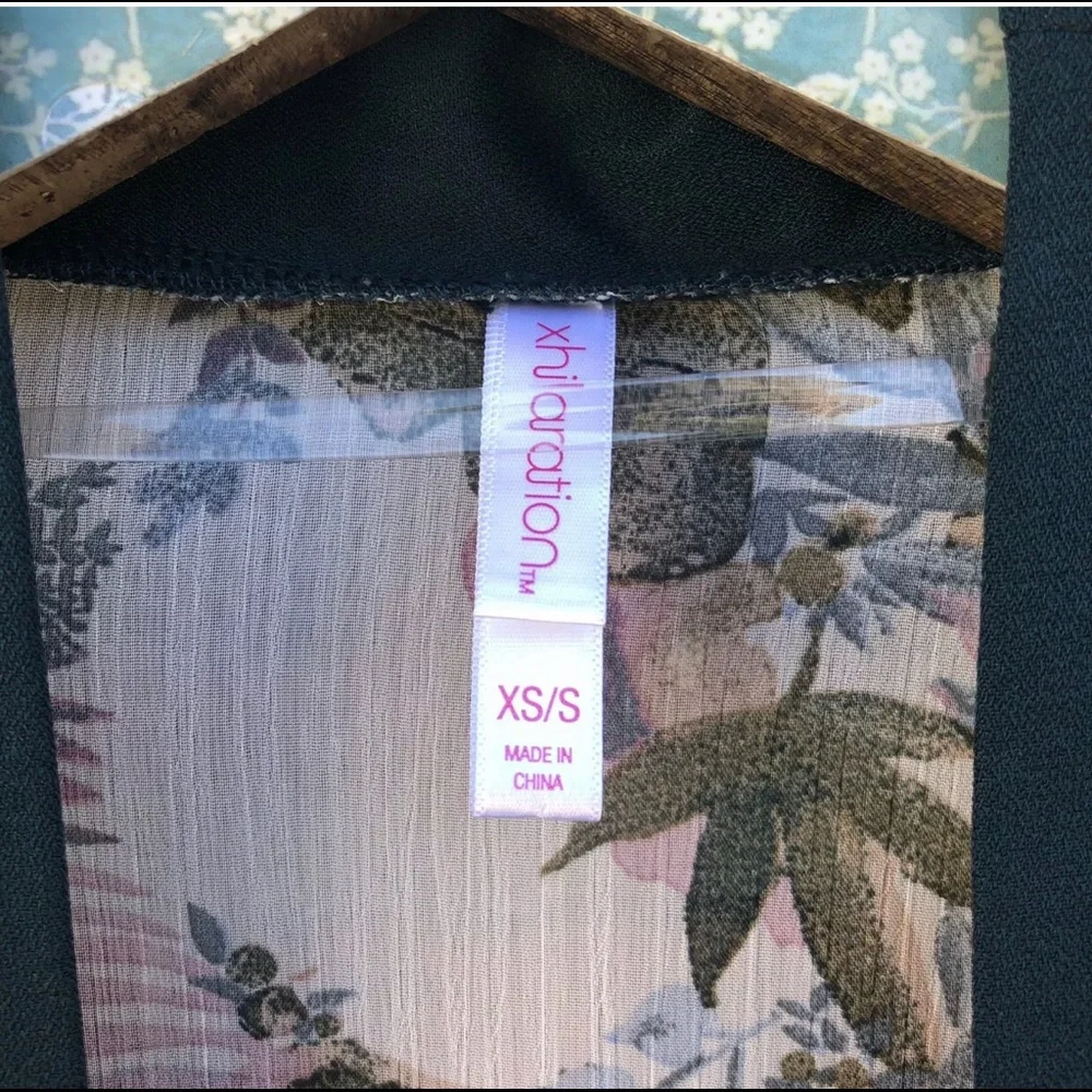 Tropical Kimono Duster Coverup or Robe - Picture 3 of 3